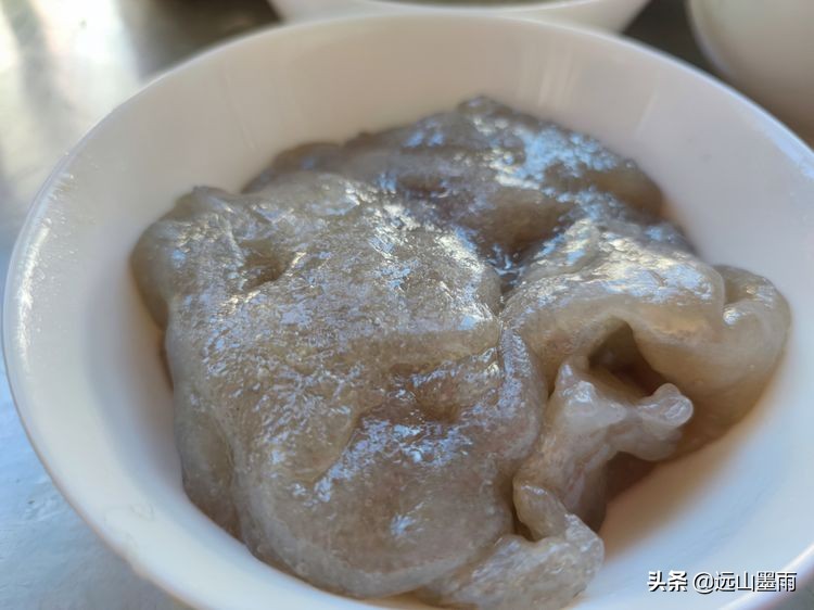 用魔芋制作魔芋豆腐的过程,干魔芋制作魔芋豆腐全过程