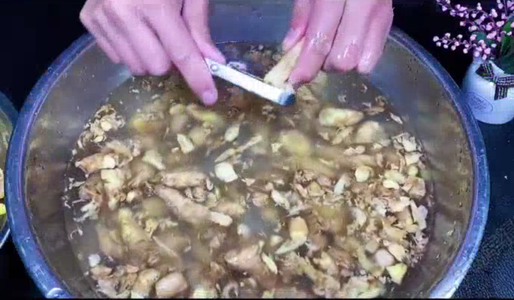 老奶奶腌制萝卜干独家秘诀,民间秘方腌制姜片介绍一下