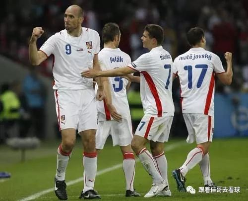 跟佳哥去看球,跟着佳哥去看球是谁