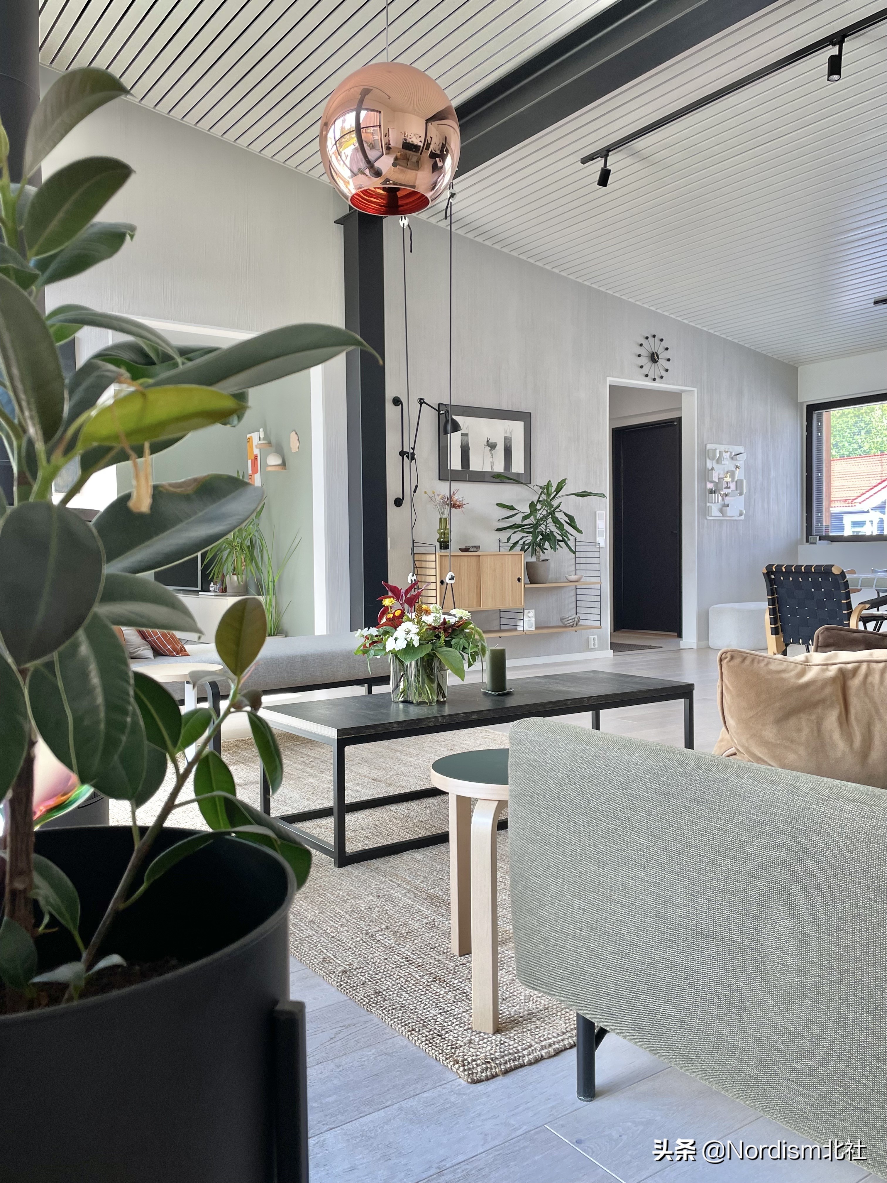 《空间》第50期：建筑+艺术+极简主义，Tiia的北欧自建房