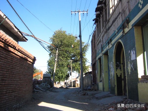 北京市崇文区花市大街上堂子胡同,北京80年代老楼拆迁吗