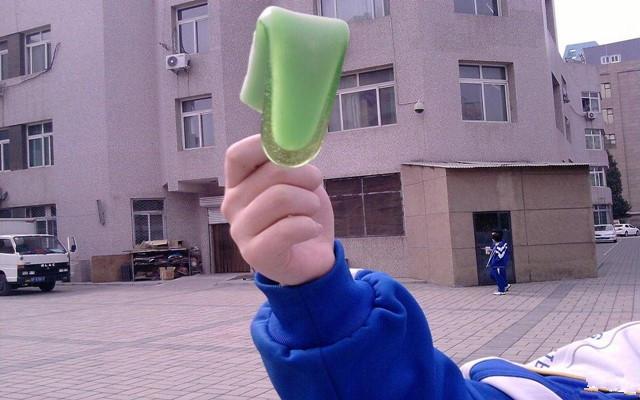 80后的童年回忆零食粘牙糖小卖部,8090后的童年回忆小零食小黄桃