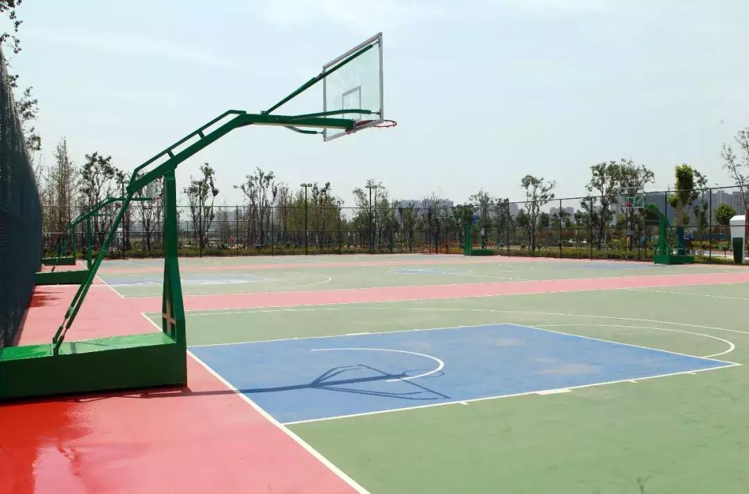 奥林匹克公园有几个入口,奥林匹克公园的地点和特点