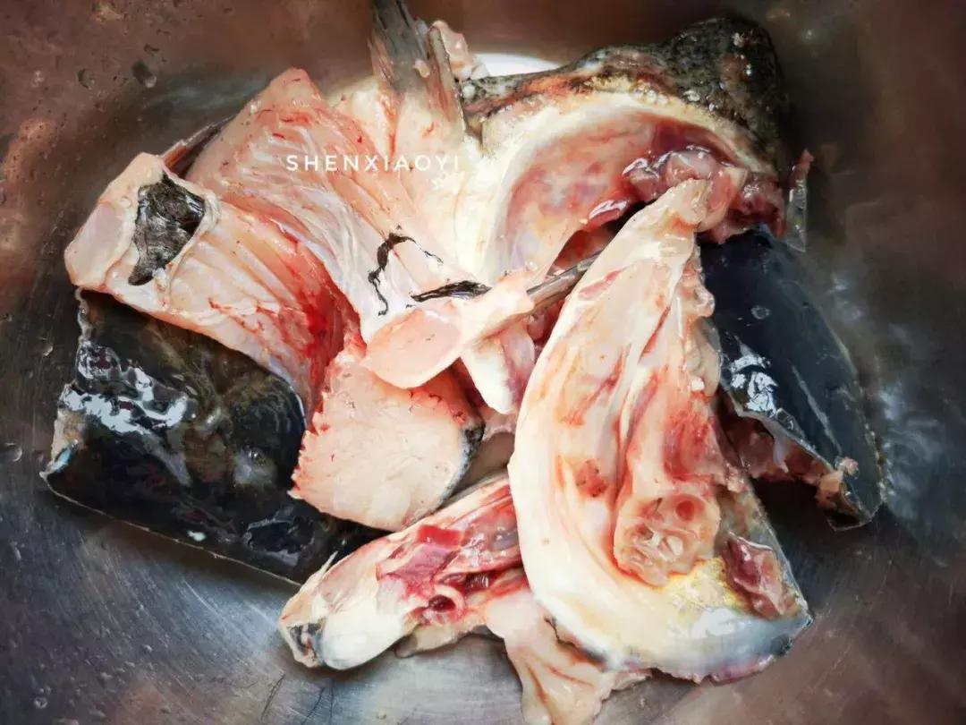 鱼头在锅里蒸几分钟,鱼头怎么做会更鲜美