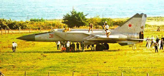 苏联叛逃者别连科全名,苏军飞行员别连科中尉