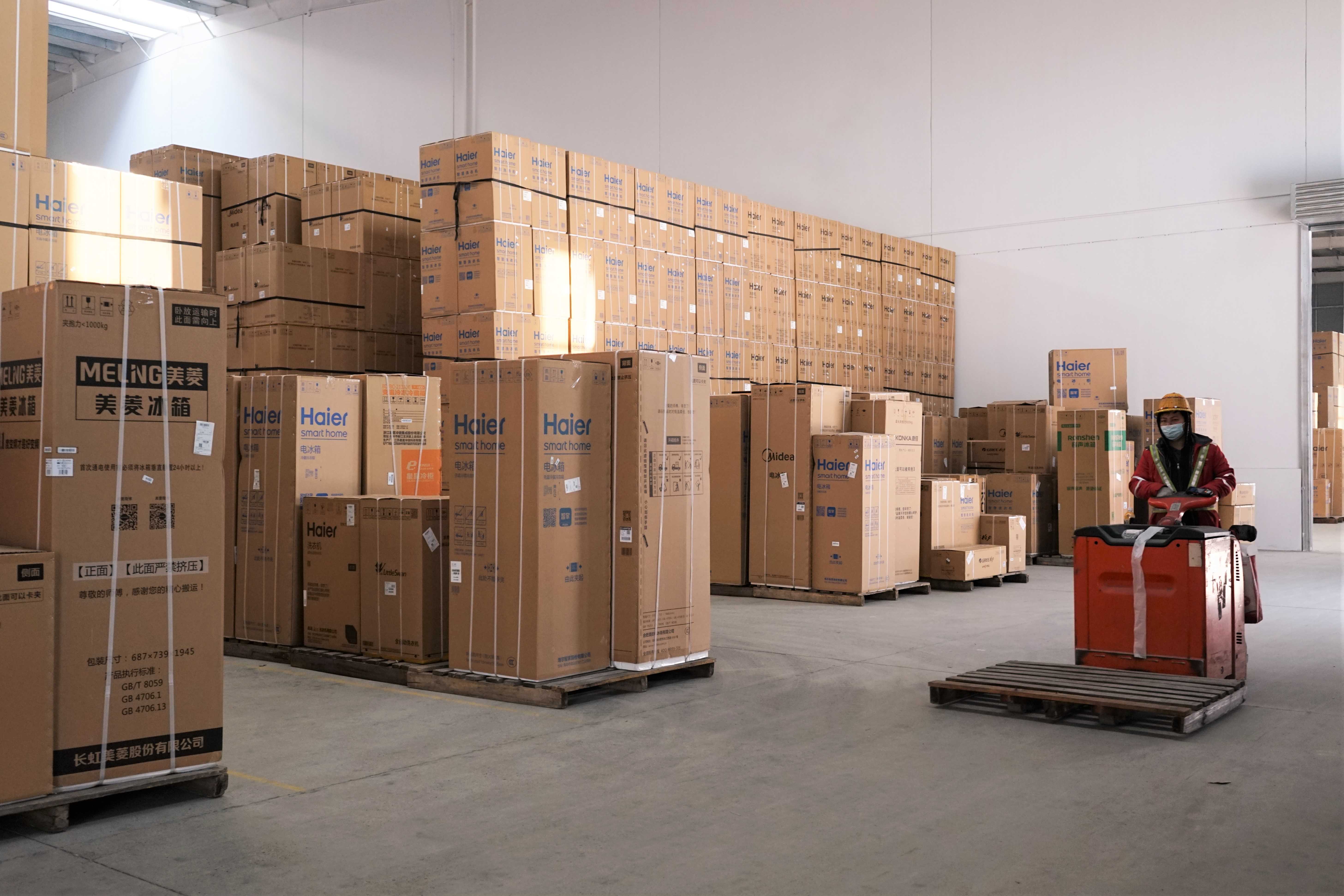 「投资唱主角」物流大提速——今日下单，有望今日送达