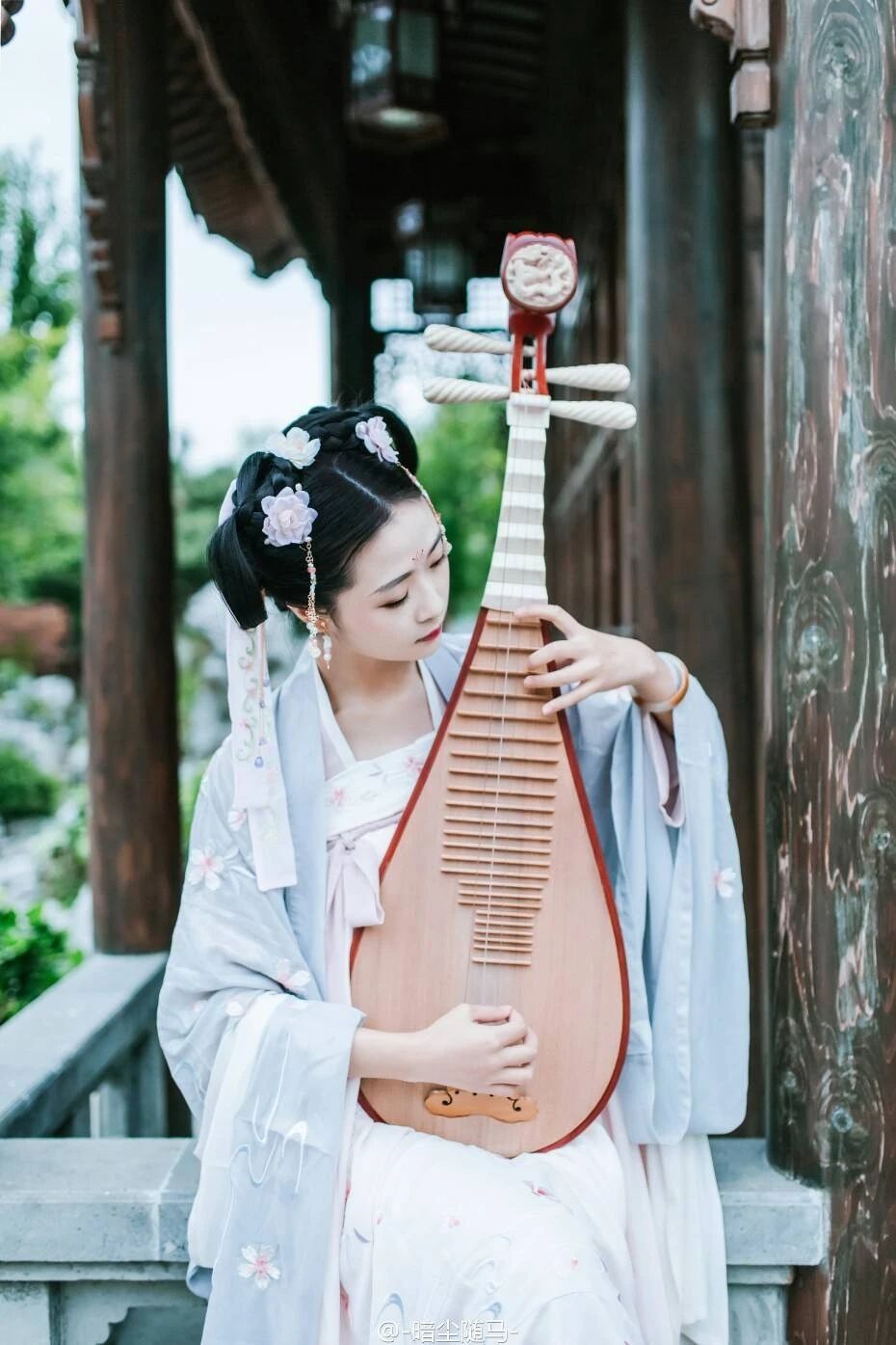 冷门却很惊艳的乐器,十大最有气质的乐器适合女生