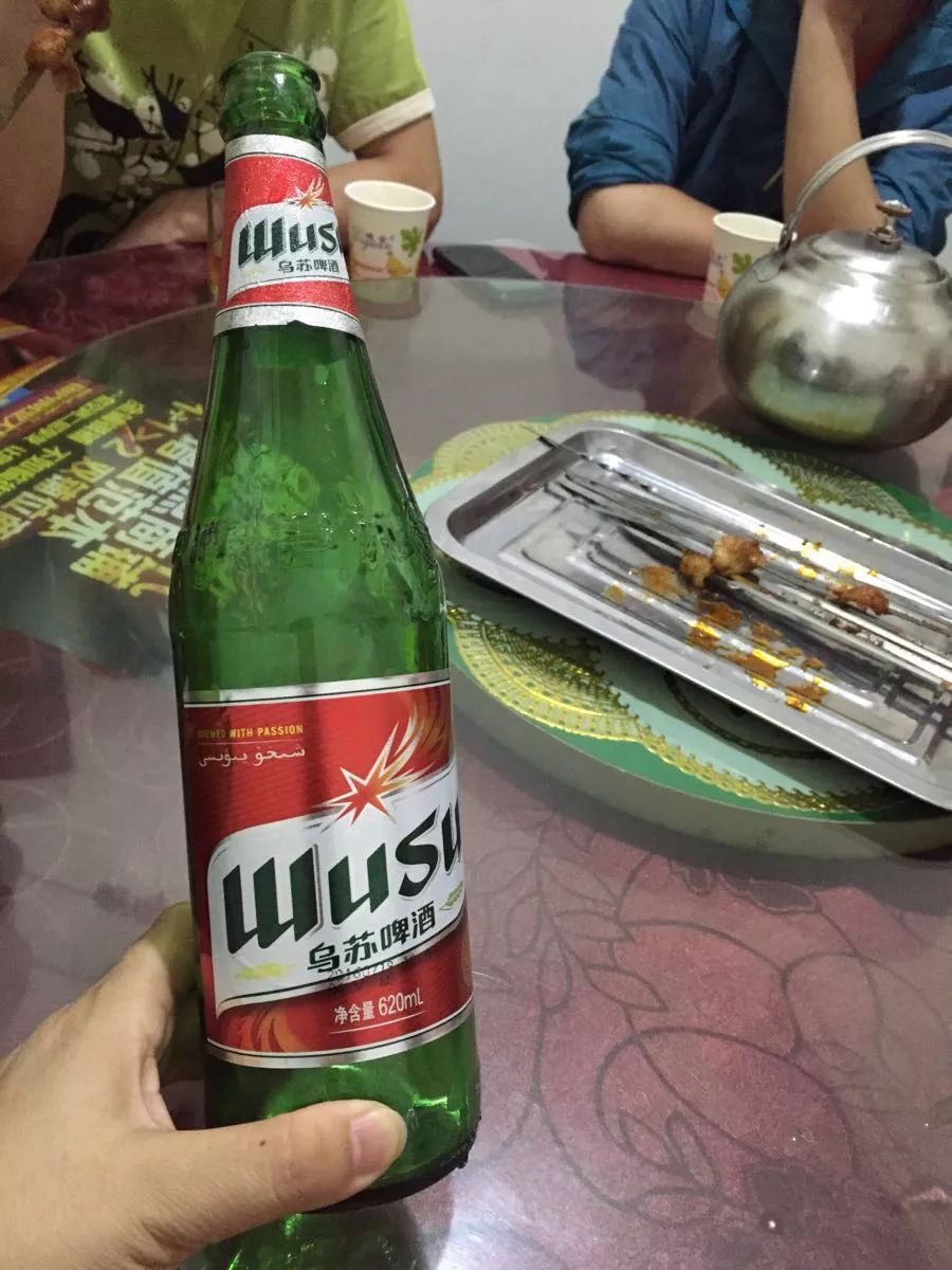 烈酒的“怪味”能有多野？豆酱、松脂、八角、消毒水……