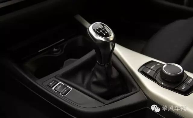 汽车的换挡规律,汽车的换挡拨片如何操作