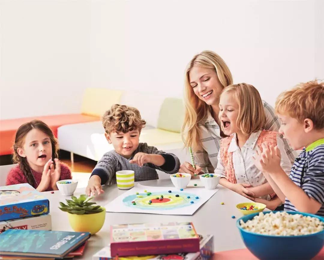 幼儿园分离焦虑的正确引导文案,幼儿园如何消除新生入园分离焦虑