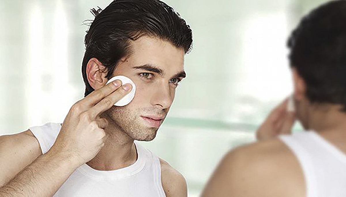 简单的男生妆容化妆教程新手,谁说化妆是女人的专利