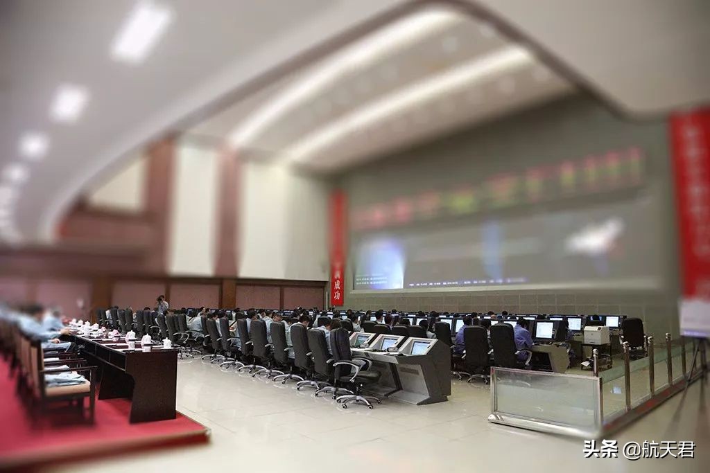 神舟一号发射成功简介,神舟十三号返回要经历哪些磨难