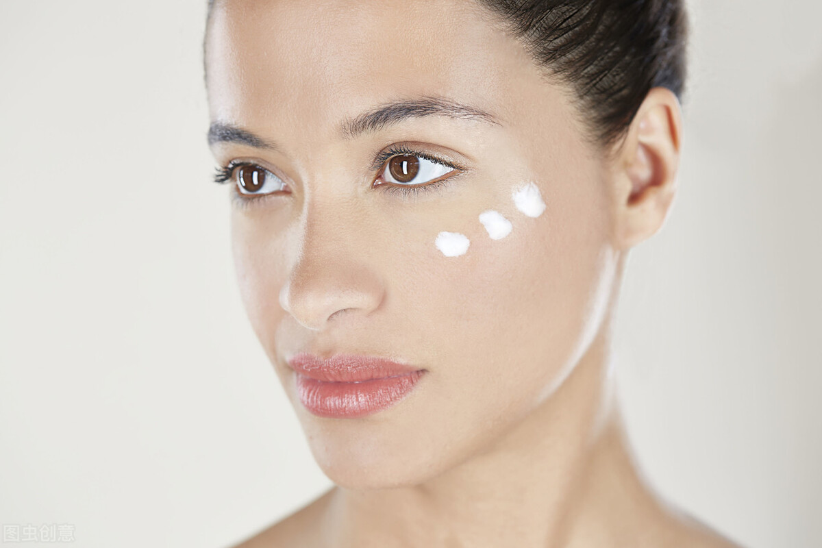 长期熬夜黑眼圈好重怎么快速消除,熬夜黑眼圈特别重怎么消除