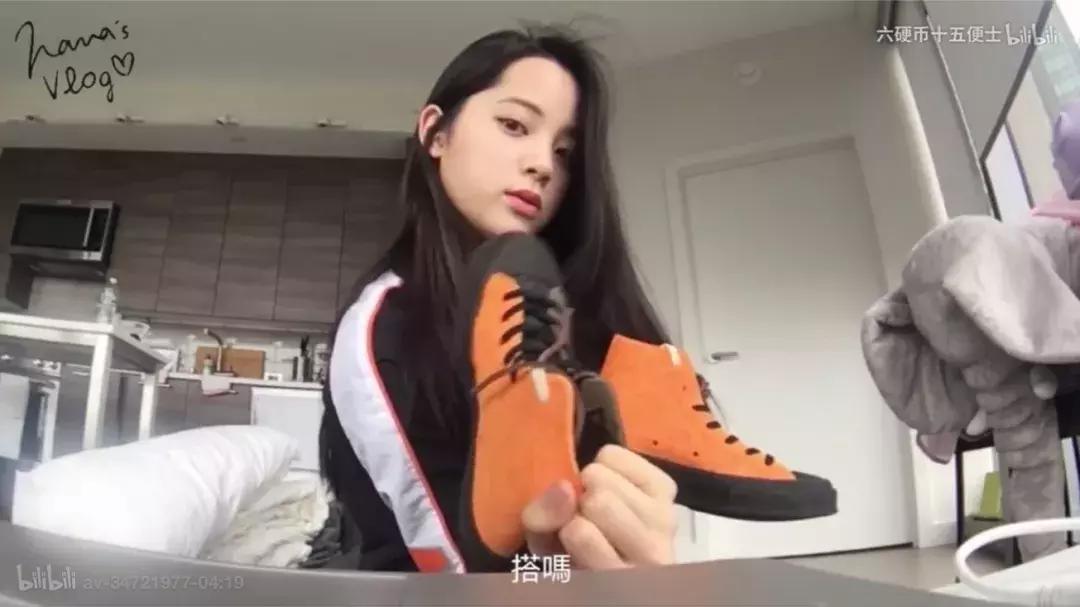 欧阳娜娜穿着匡威的经典款出镜,欧阳娜娜有所有的匡威