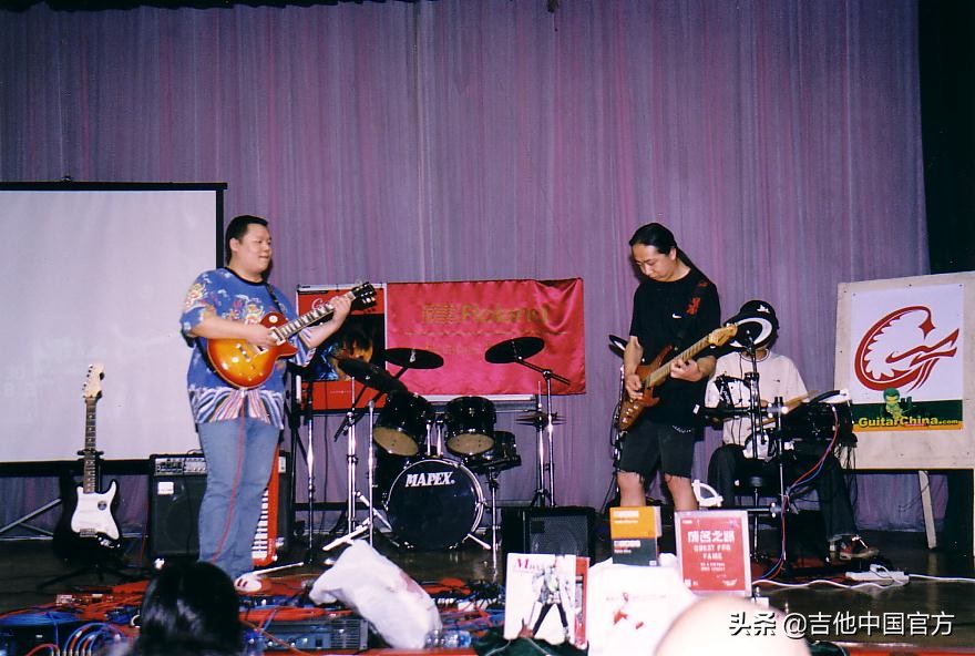 吉他中国介绍,中国吉他哪一年开始的