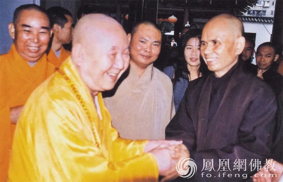 103岁高僧圆寂身影悬在空中,103岁高僧