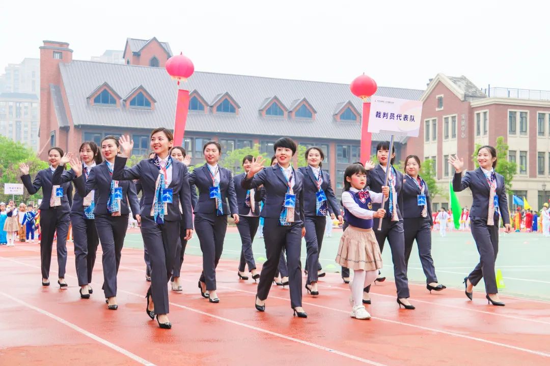 元气满满！高新一小麓湾分校第二届春季田径运动会活力来袭