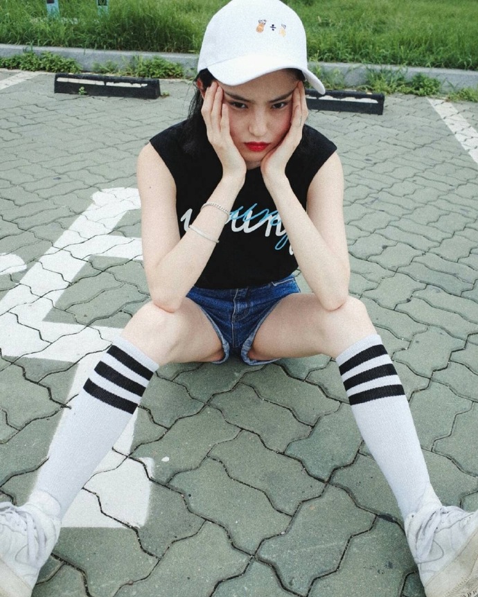 她因做“小三”一夜成名，但大家对她恨不起来，全因为漂亮会穿