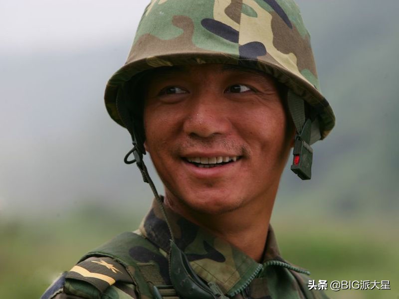 士兵突击里的伍六一哪去了,士兵突击伍六一最后干什么了