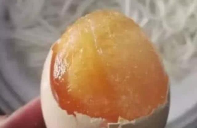 科普水是怎么结冰的,水是怎么结冰的