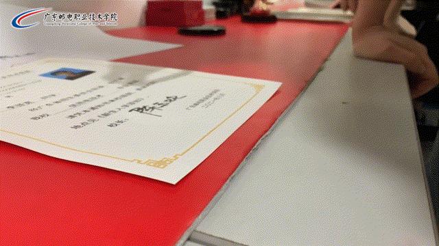 录取通知书好看的一本大学,盘点各大学精美录取通知书