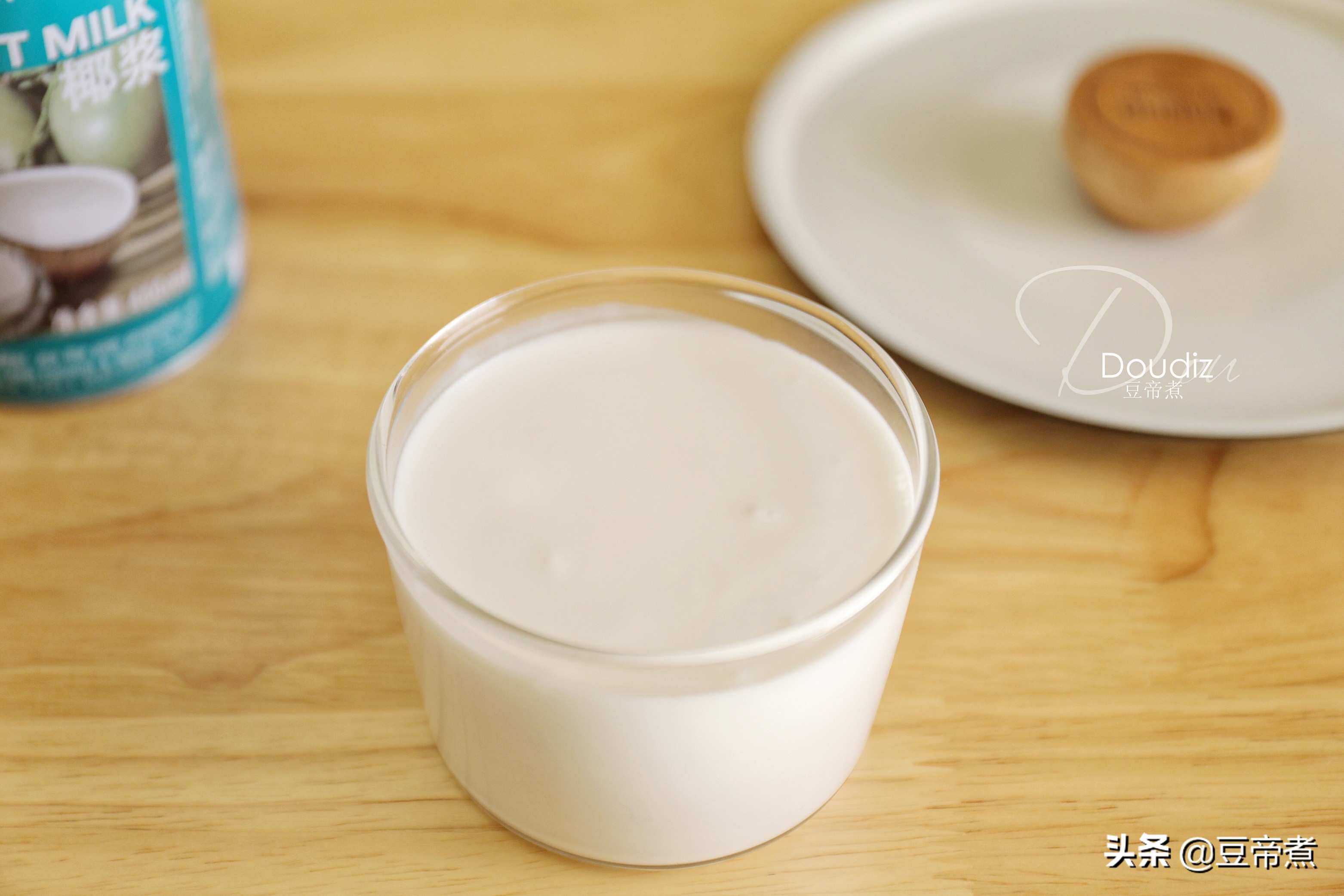 用牛奶和奶粉做甜品,用牛奶做的甜品简单小孩都会做