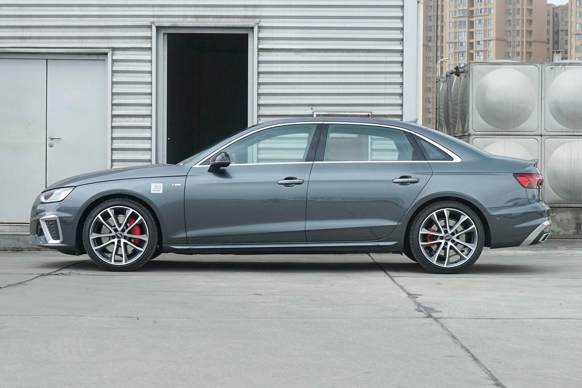 19款a4l的quattro是全时四驱吗,顶配a4l四驱quattro测试