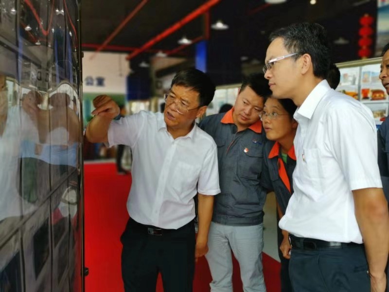 抓住国五的尾巴买平行*口车进**得赶快