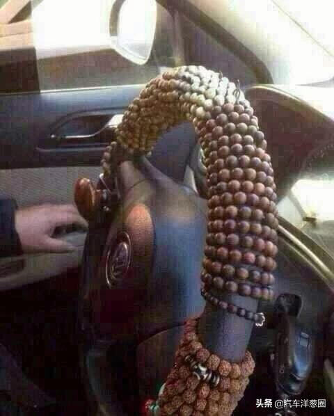 情人节开车接女朋友,情人节堵车女朋友要分手