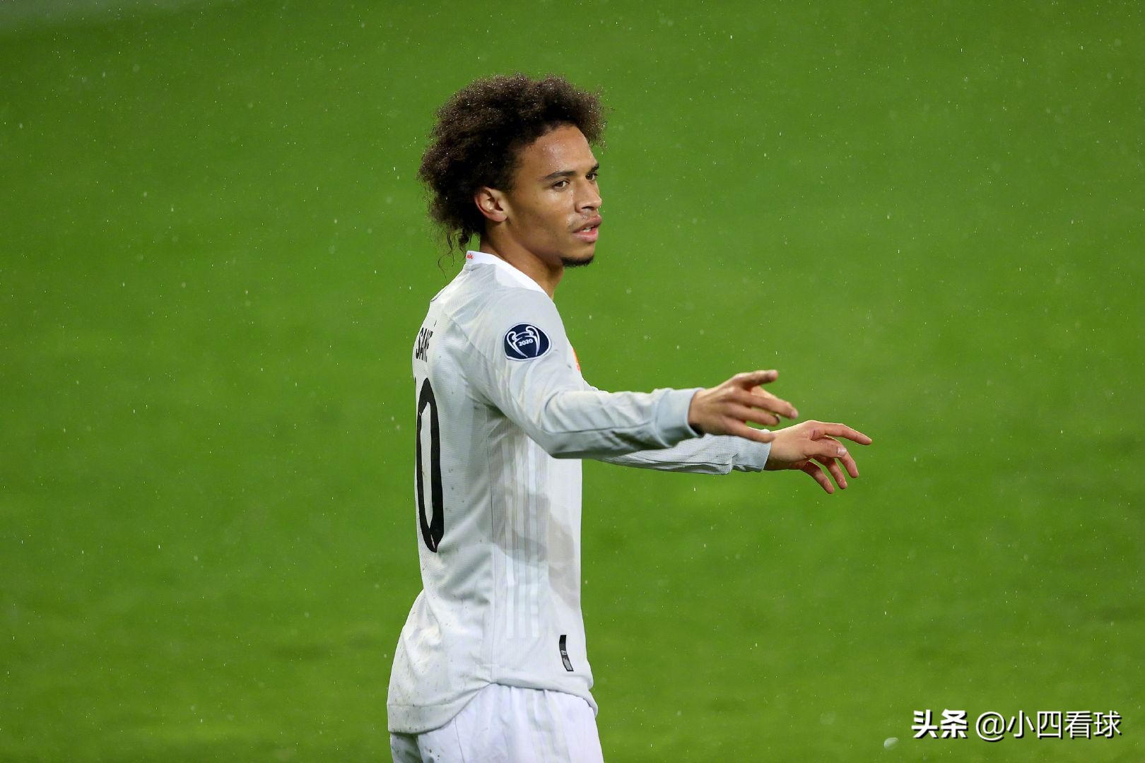 罗本是拜仁几号,罗本在拜仁表现如何