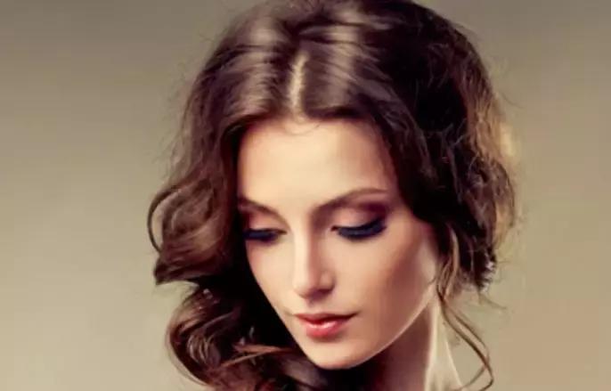 脱发掉发按什么穴位可以改善,45岁脱发掉发的穴位疗法