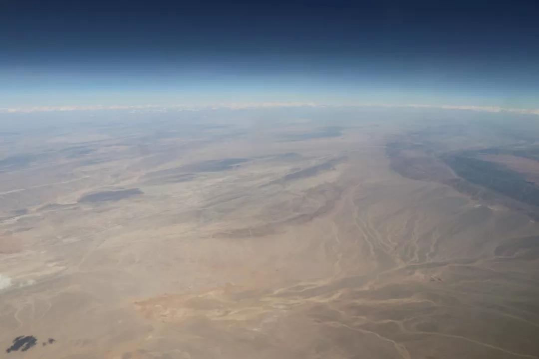 等疫情结束了和我一起去旅游吧,等疫情结束了我就带你去玩