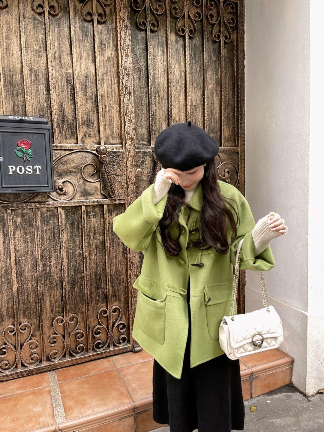 冬季简约毛呢外套穿搭,毛呢外套穿搭中短高端大气上档次