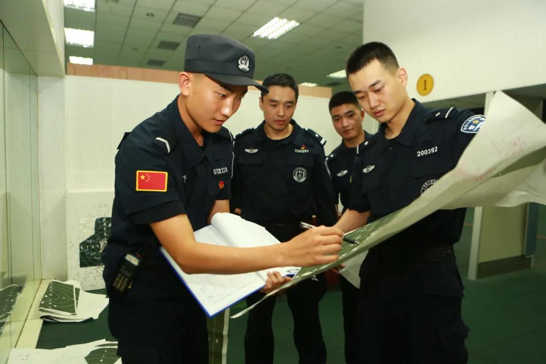 特警全面开展全警实战大练兵,燃到爆直击重庆特警实战大练兵