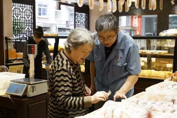 昆明有哪些老字号糕点店,昆明有哪些老字号糕点