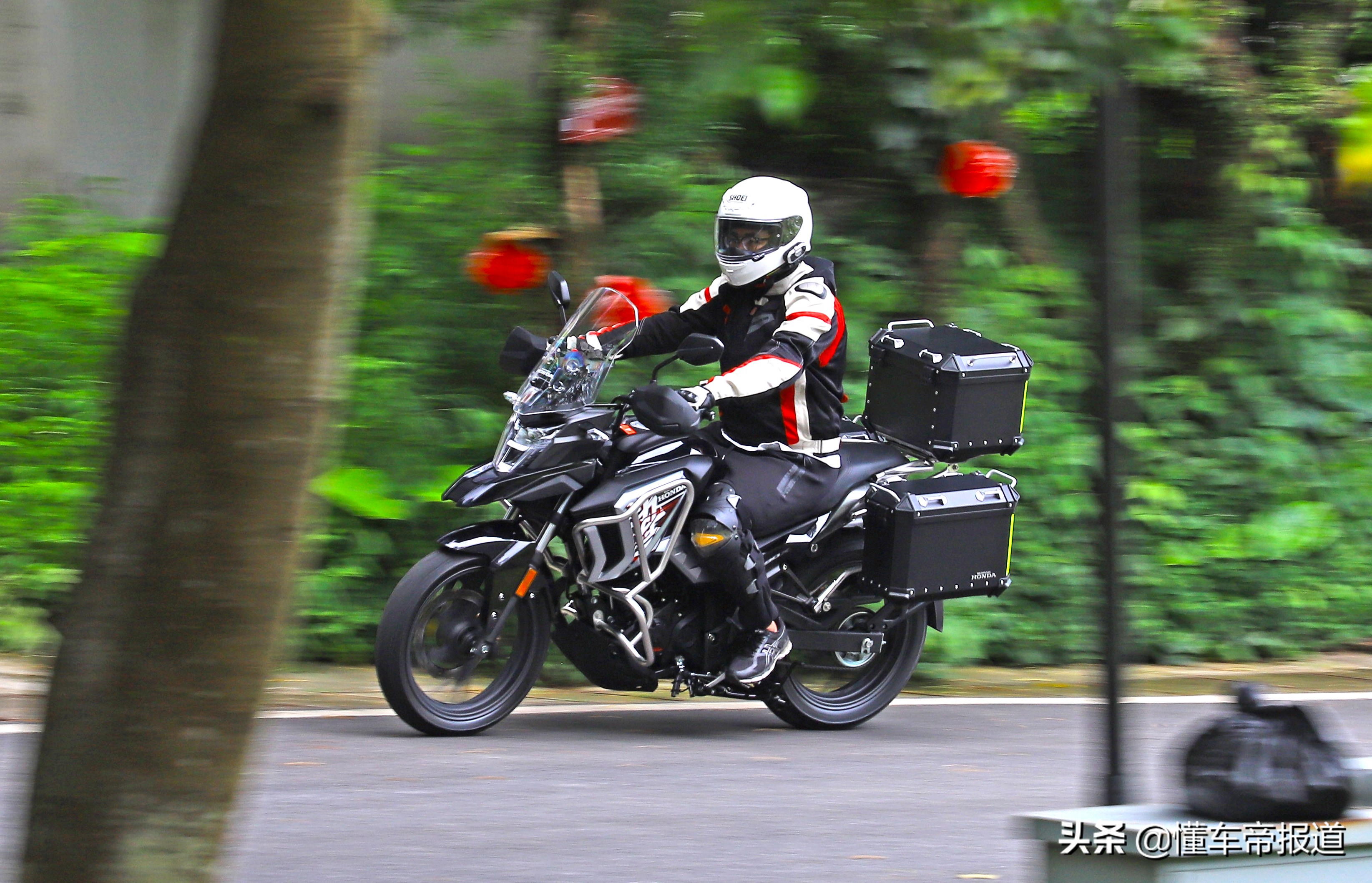 五羊本田cb190x最新测评视频,新启程摩托车