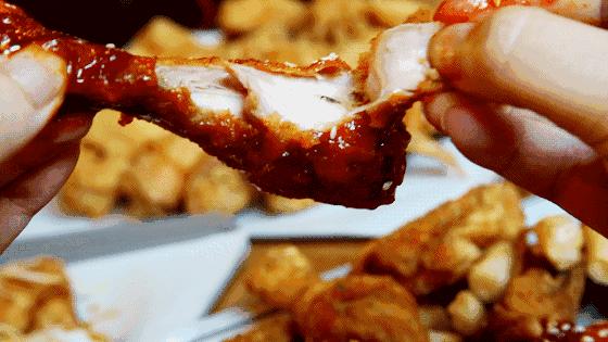 偶尔大餐一顿会胖吗,偶尔吃一顿大餐会不会胖回去