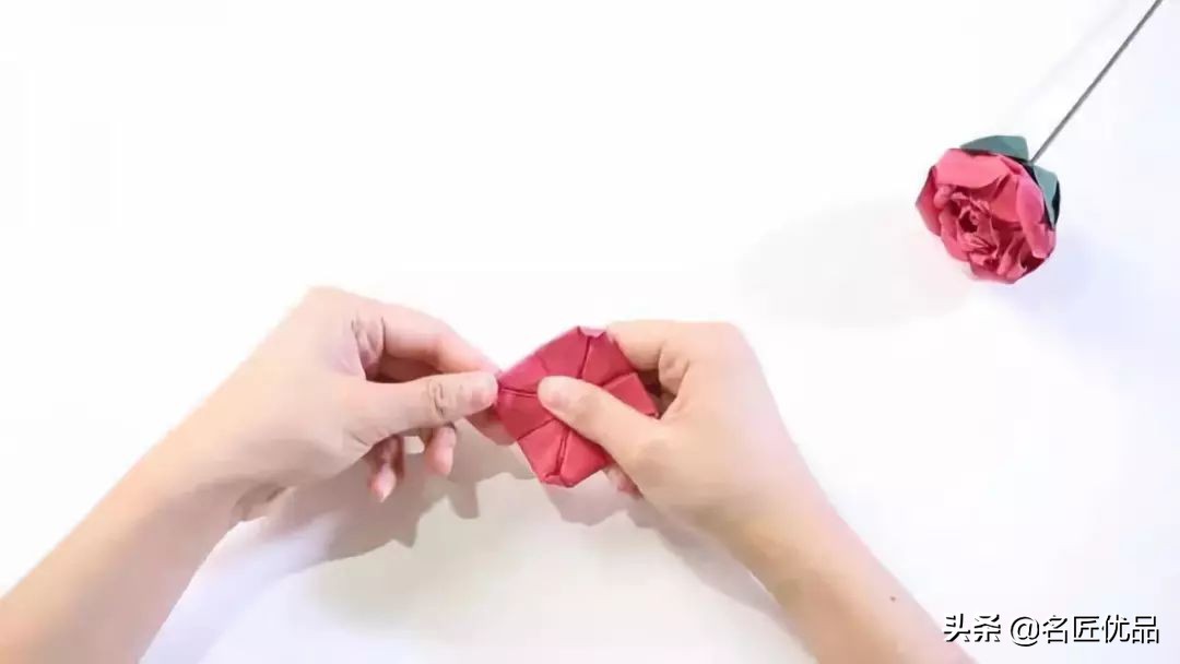 手工玫瑰怎么制作,玫瑰花手工制作白玫瑰