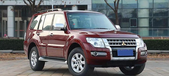 干嘛老盯着合资车，这十大平行*口车进**好开不贵，丰田就占了四款！