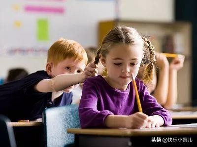 孩子*拍偷**妈妈“隐私照”，和同学互相“炫耀”，别让无知毁了孩子