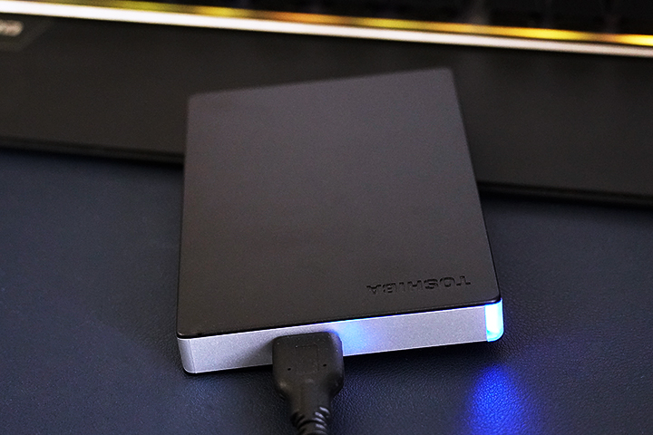 东芝超薄硬盘,测评移动硬盘1t东芝