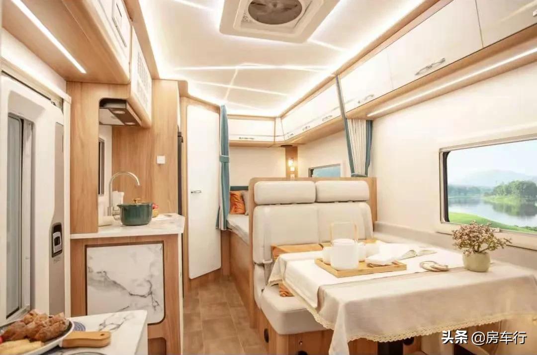 新款上汽大通轻卡房车,上汽大通maxus生活家h60