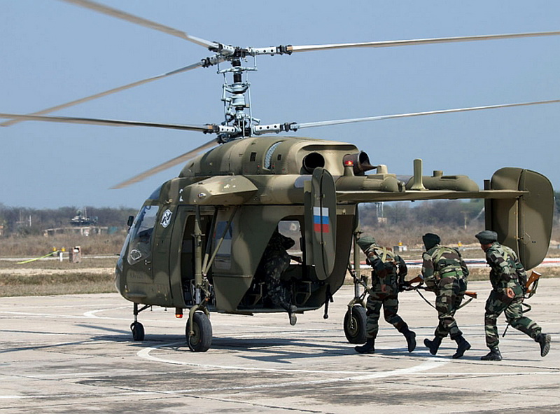 ah-6小鸟轻型直升机,武装型直11轻型直升机