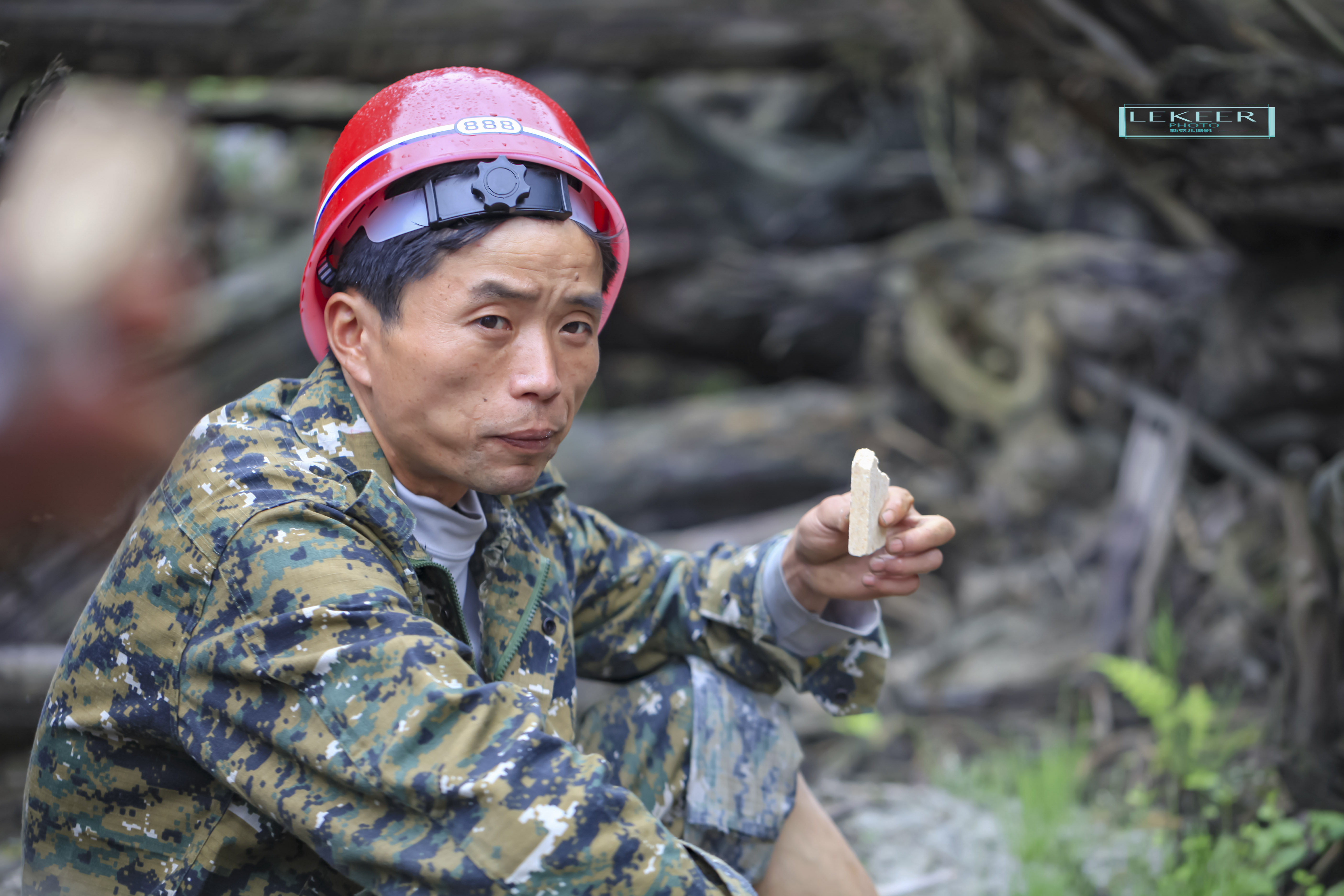 穿越无人区难忘的经历,穿越无人区后半夜的恐怖经历