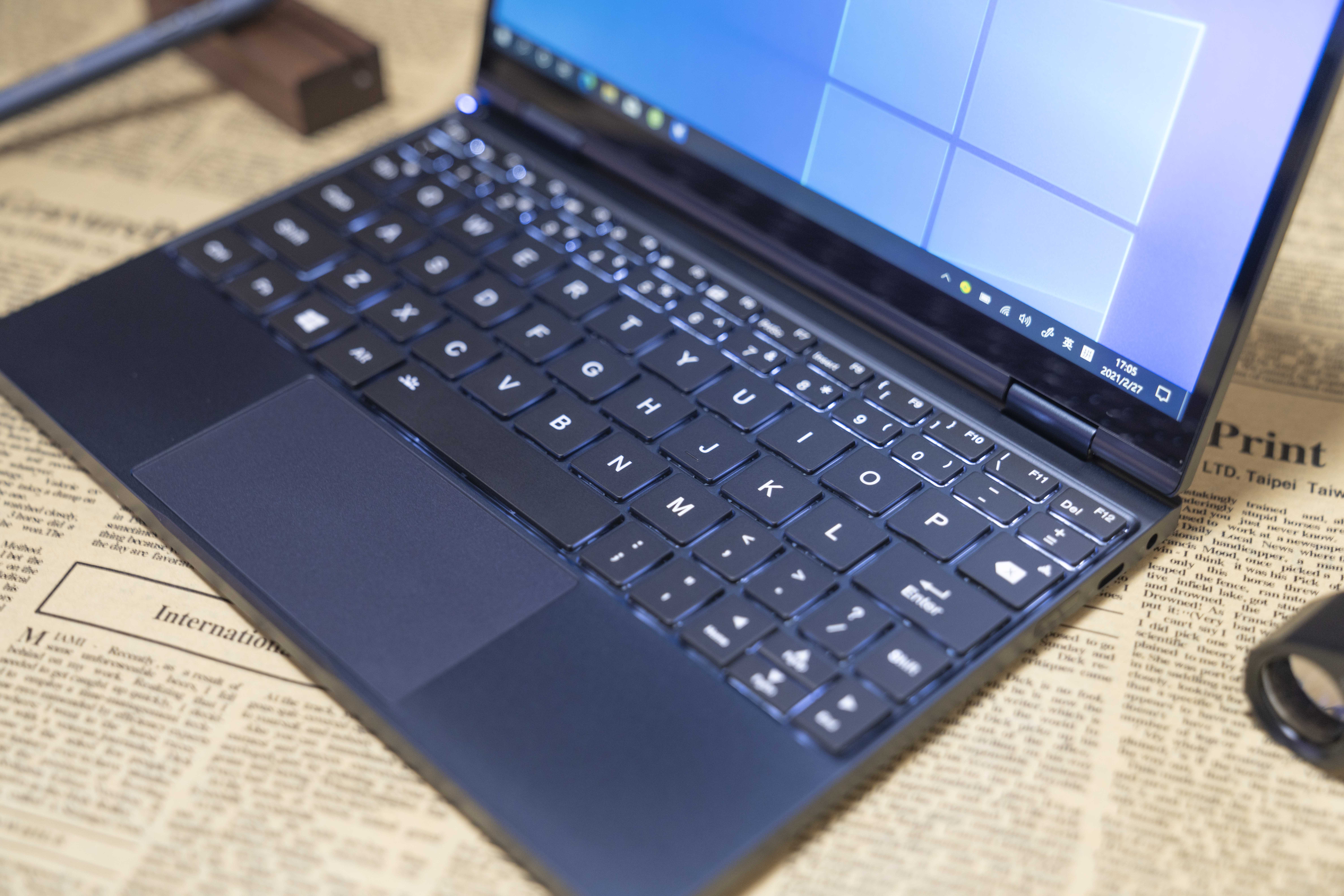 掌上电脑壹号本4代,移动办公便携笔记本推荐