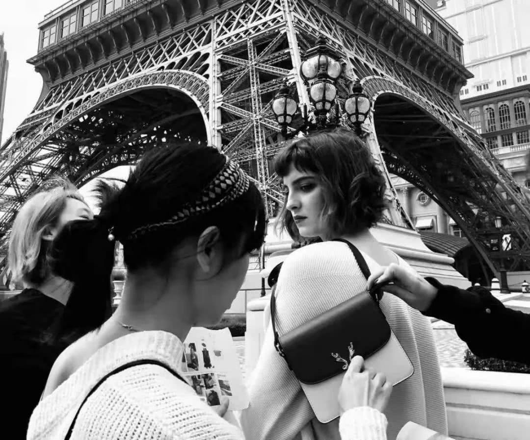 最近最火的几款女包,又轻又好用的女包