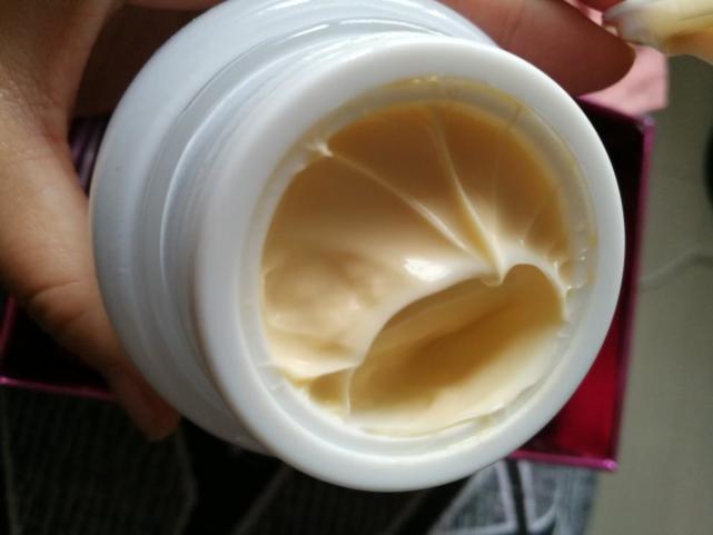 片仔癀皇后珍珠膏白金级臻养,国货护肤品片仔癀珍珠膏十大排行