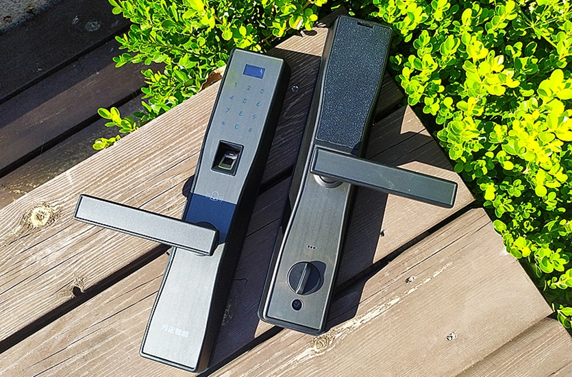 方正老款智能锁指纹锁,振兴安防智能锁好吗