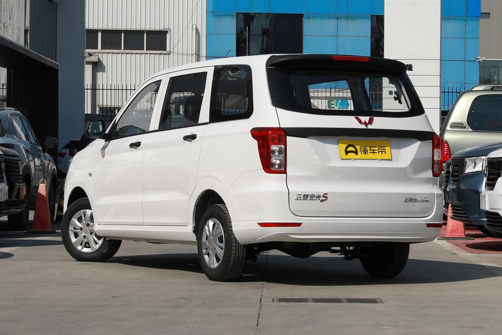 五菱宏光新款皮实,目前五菱宏光最新款车型