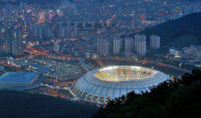 东亚杯:一因素令客队叫苦不迭港队支招“多喝热水”